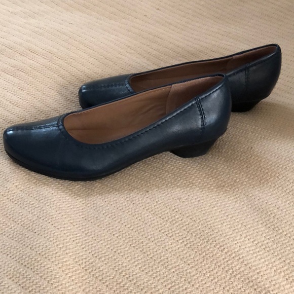 hotter Shoes Navy Ballet Flats 75 Poshmark